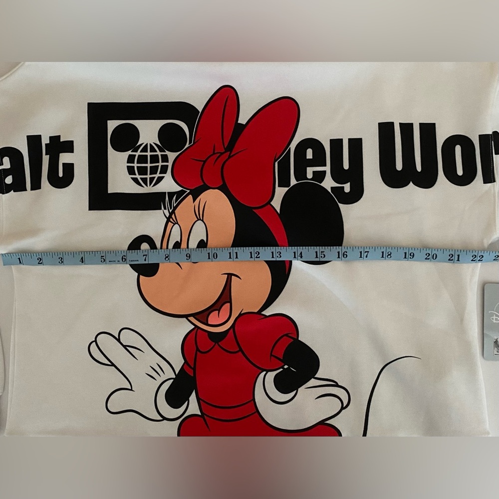 SOLD | WDW Minnie Mouse Double-Sided White XS Whimsical Pullover Crewneck Sweat… - Picture 12 of 15